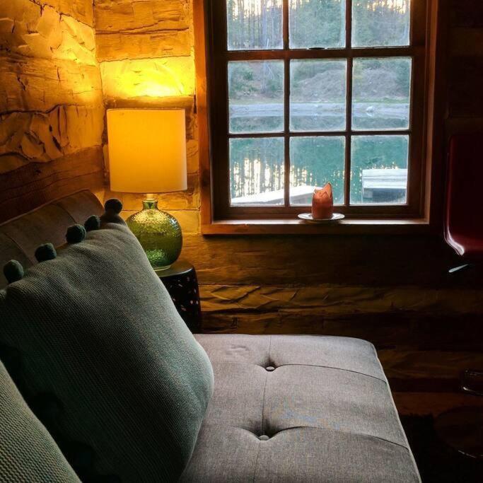 A Rustic Cabin In The Woods Orangeville Dış mekan fotoğraf